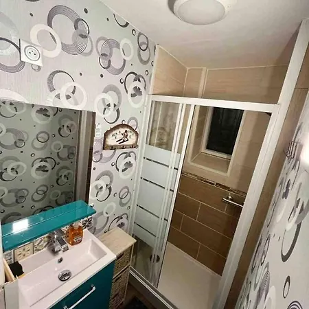 アパート Le Nid Douillet ル・モンドール